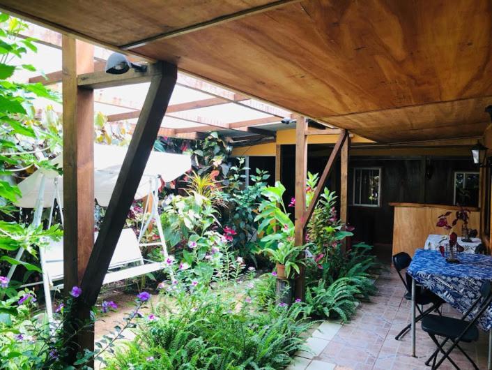 Hostal Vaihere Hanga Roa Exterior foto
