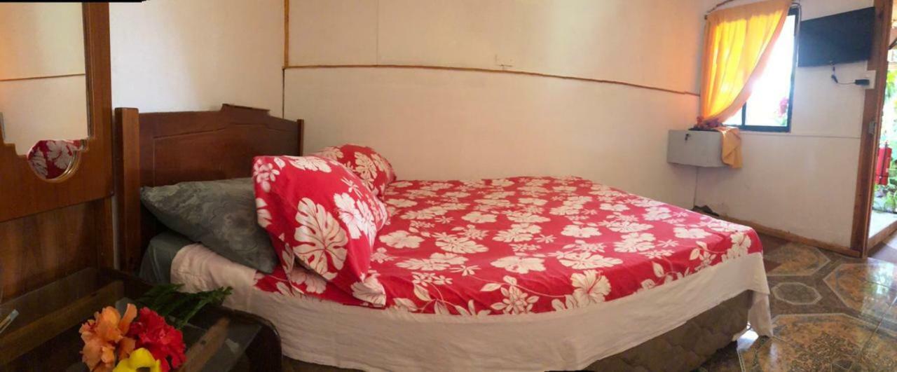 Hostal Vaihere Hanga Roa Exterior foto